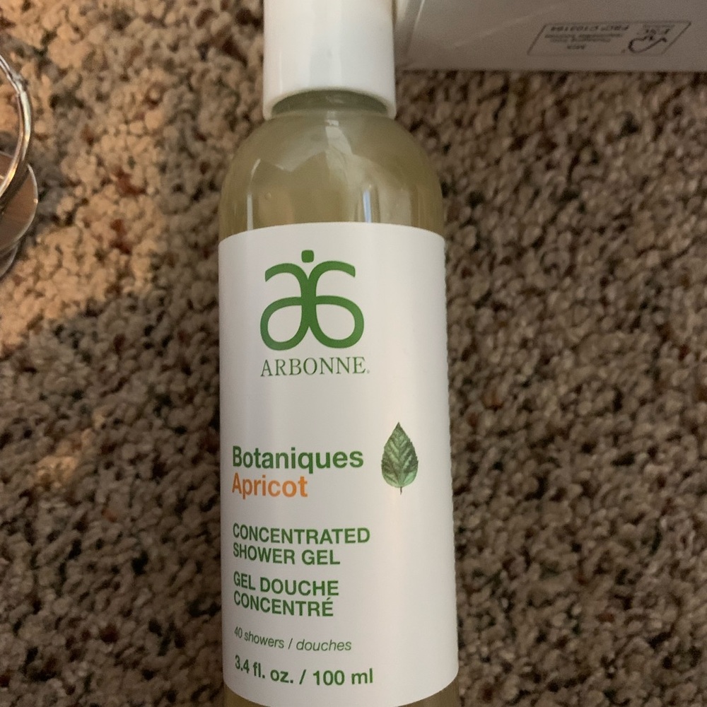 Arbonne shower gel